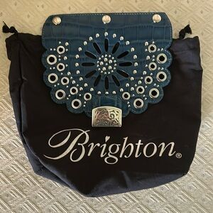 BRIGHTON Snappy Flap